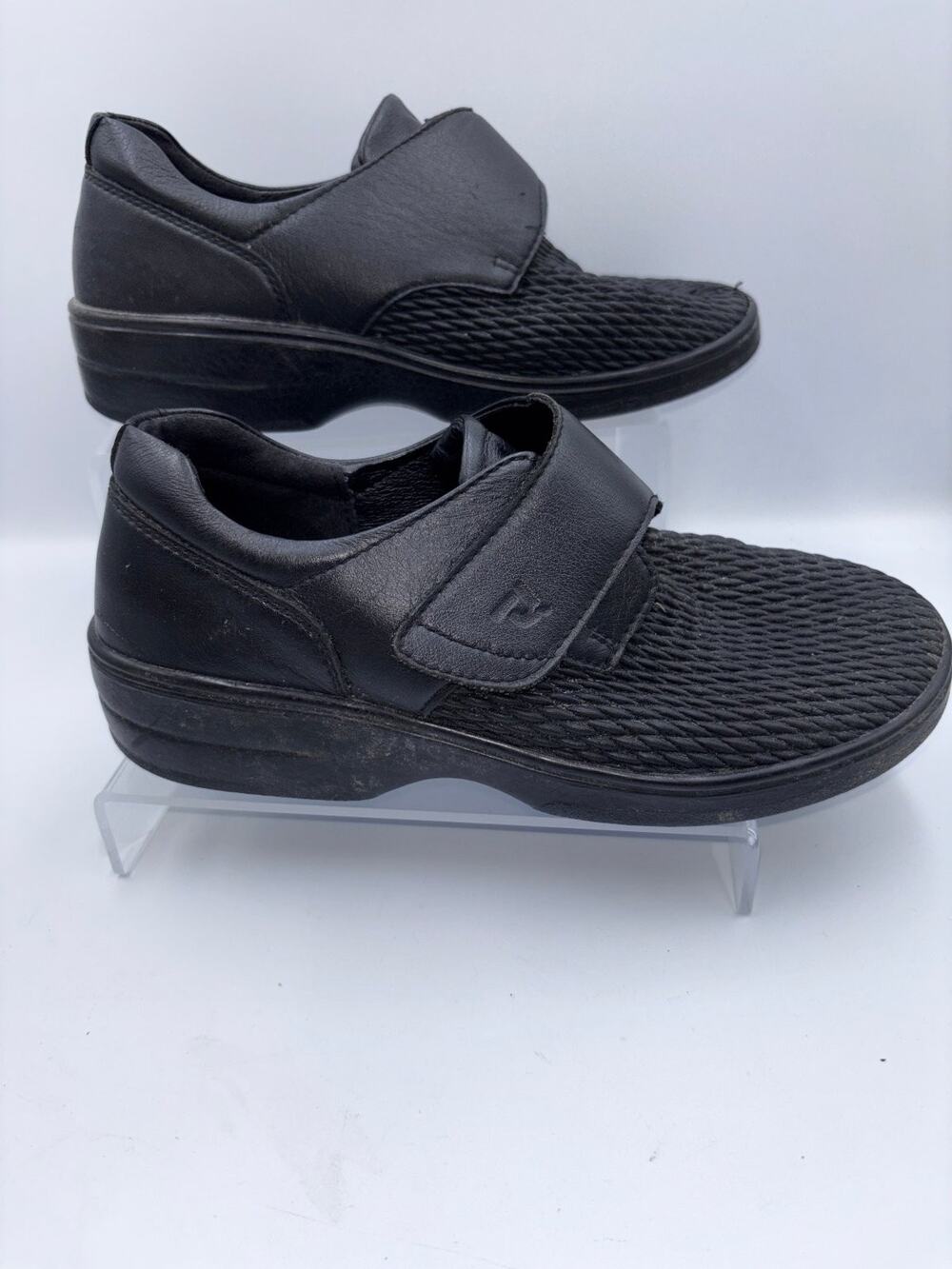 Propet Shoes Women’s Comfort Black US 8.5 M WPRX25 Leather Hook & Loop
